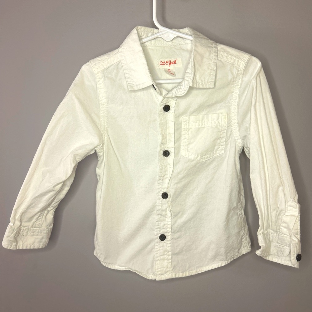 White button up long sleeve cat and Jack size 3t